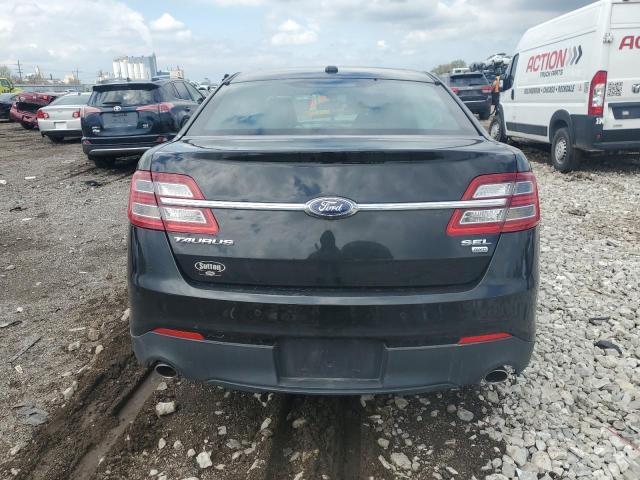  FORD TAURUS 2015 Черный