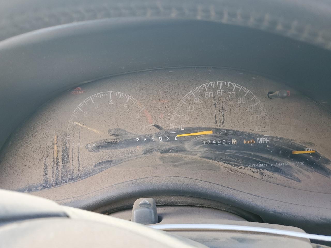 2000 Pontiac Grand Prix Gt VIN: 1G2WP12K1YF182850 Lot: 57900545