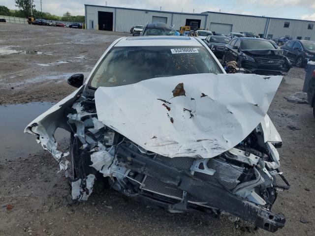  TOYOTA COROLLA 2016 Белый