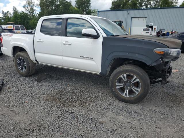 TOYOTA TACOMA 2019 Белы