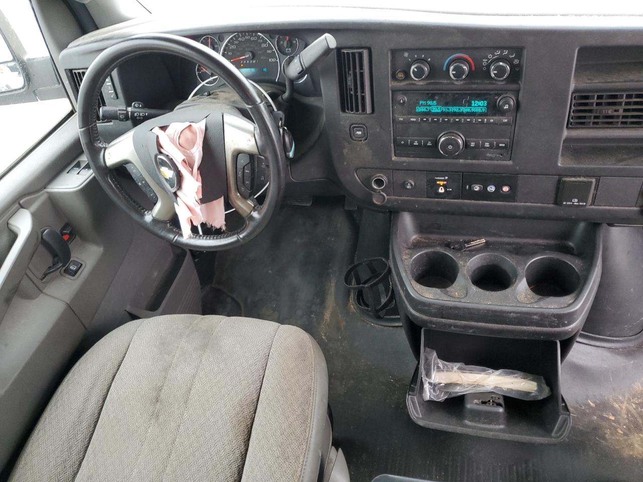 2017 Chevrolet Express G2500 VIN: 1GCWGAFF0H1229338 Lot: 55509035