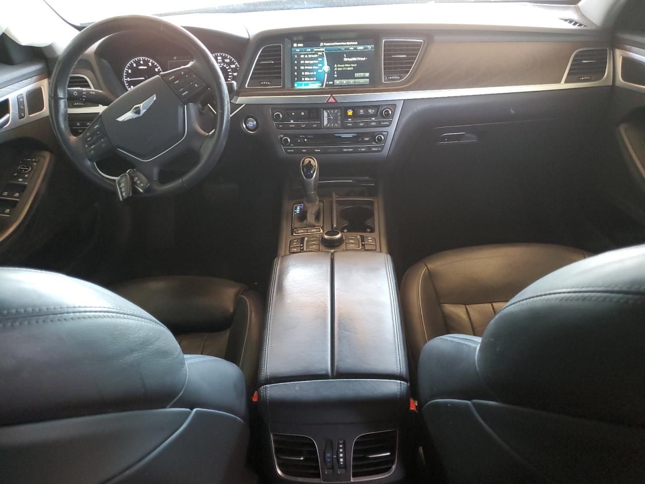 2015 Hyundai Genesis 3.8L VIN: KMHGN4JE3FU078934 Lot: 56382645