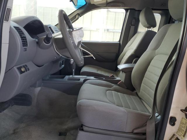 Пикапы NISSAN FRONTIER 2014 Белый