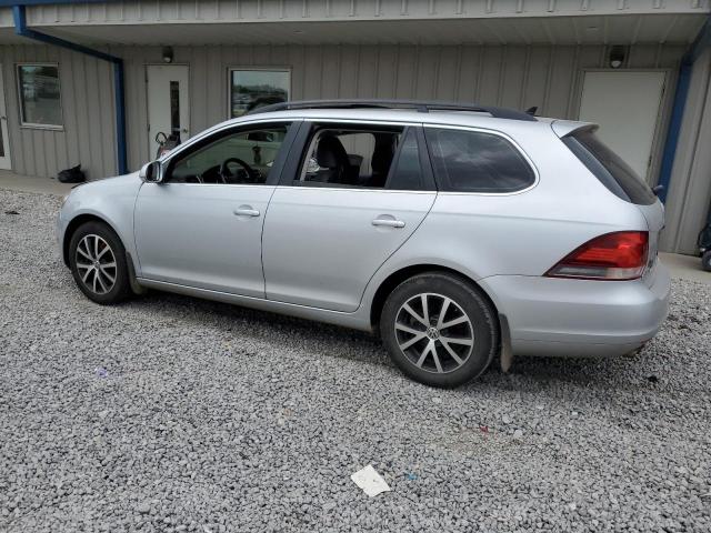 Crossovers VOLKSWAGEN JETTA 2013 Srebrny