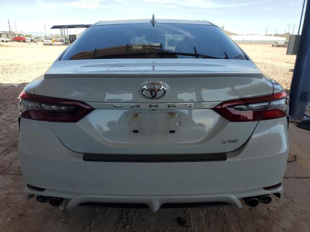  TOYOTA CAMRY 2023 Белы