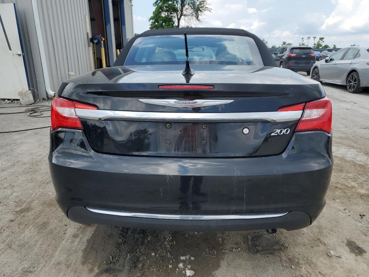 2012 Chrysler 200 Touring VIN: 1C3BCBEBXCN115867 Lot: 56964135