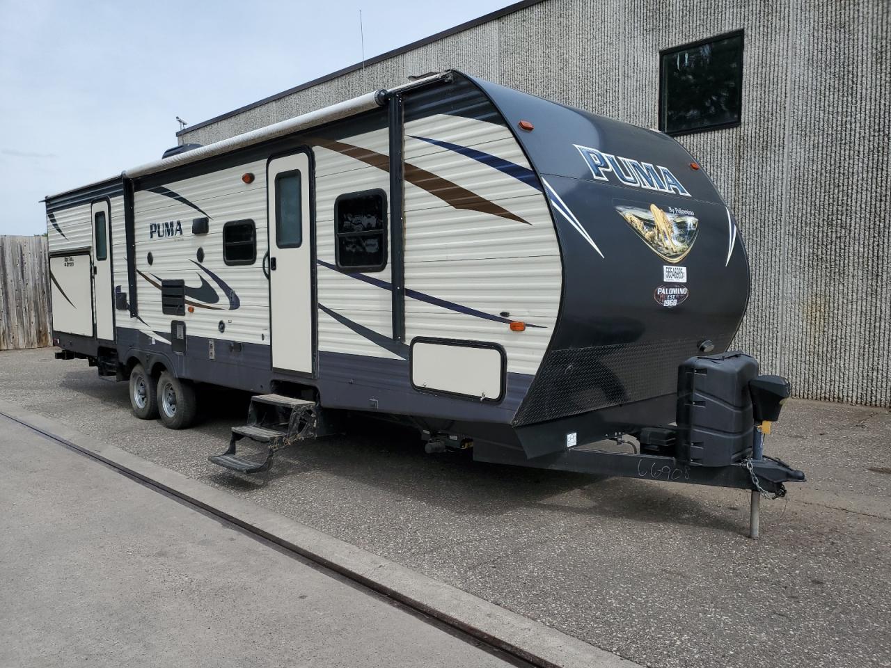2017 Puma 32Rbfq იყიდება Ham Lake-ში, MN - Water/Flood