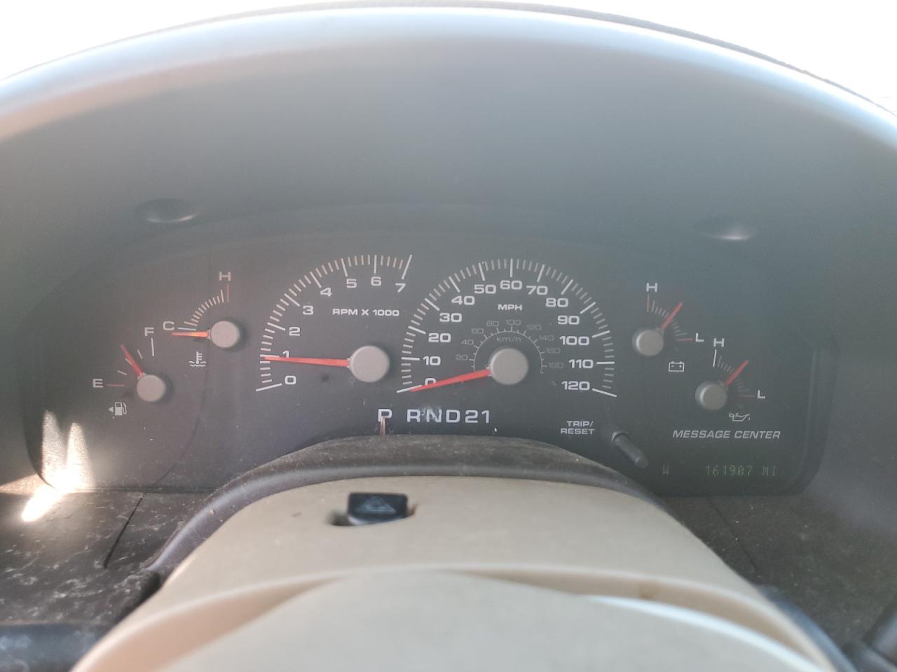 2004 Ford Expedition Eddie Bauer VIN: 1FMFU17L24LA61659 Lot: 55598735
