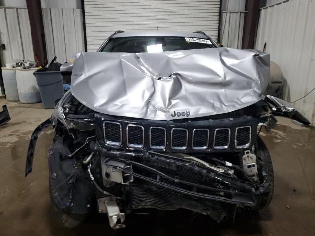  JEEP COMPASS 2017 Silver
