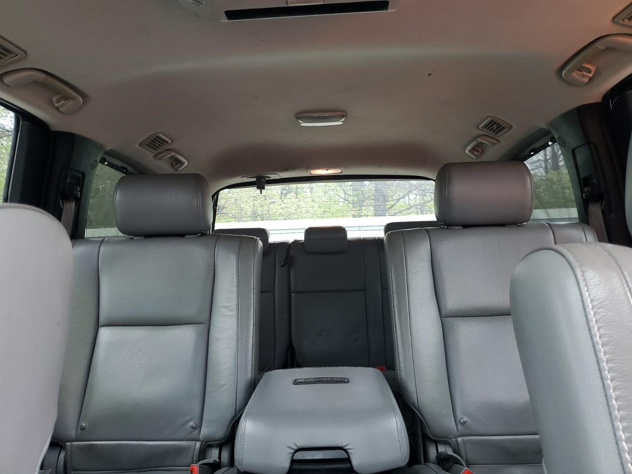 2008 Toyota Sequoia Platinum VIN: 5TDBY67A28S002053 Lot: 56921375