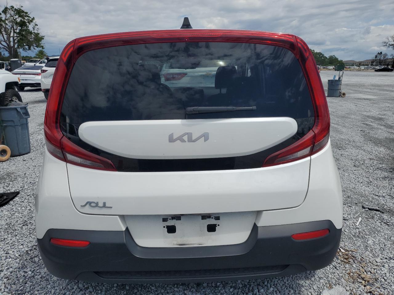 2022 Kia Soul Lx VIN: KNDJ23AU2N7165791 Lot: 56585055