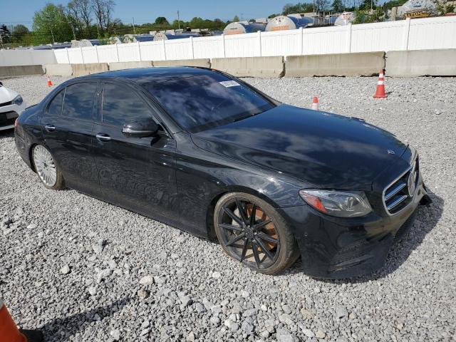  MERCEDES-BENZ E-CLASS 2020 Czarny
