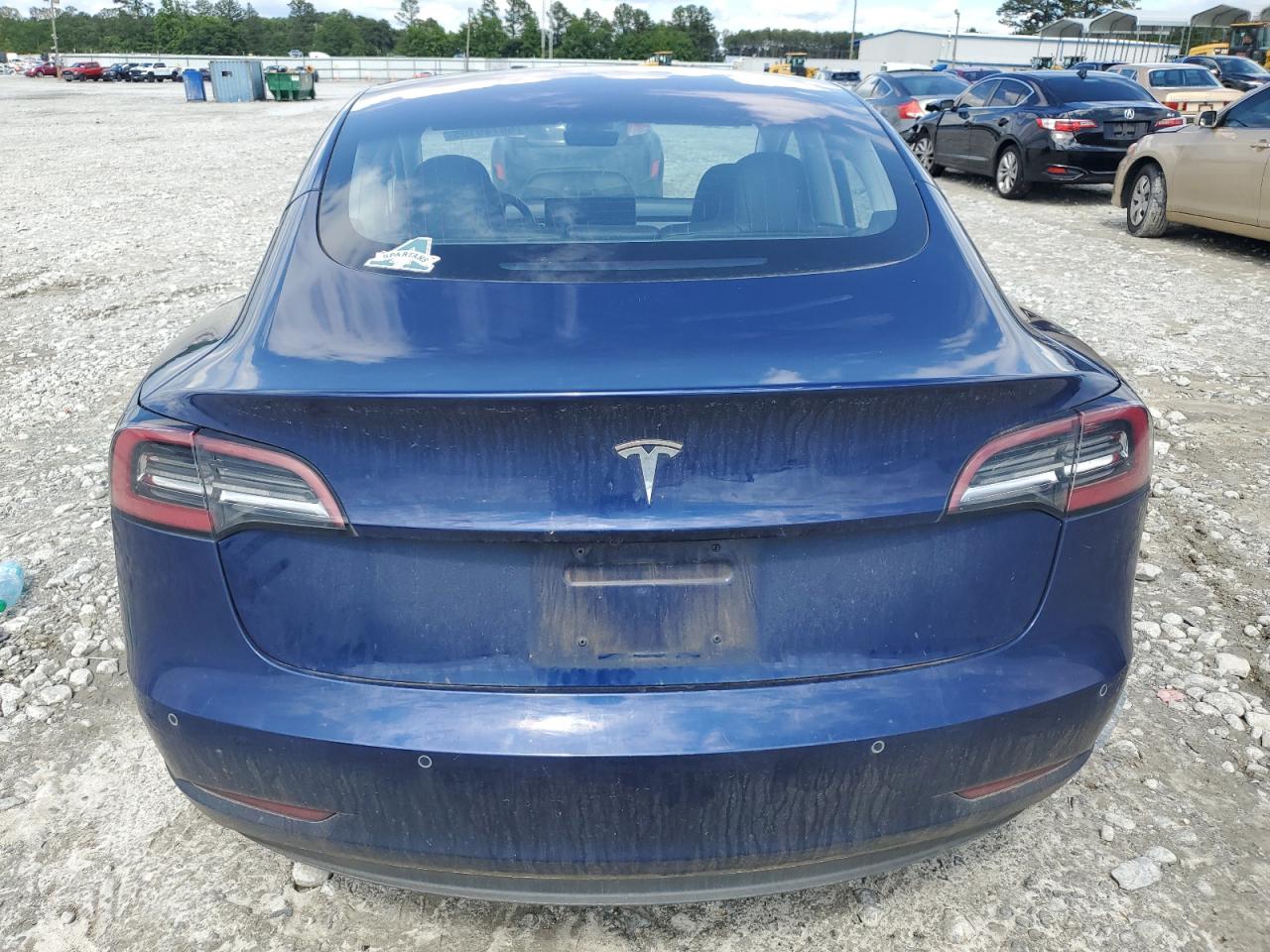 2018 Tesla Model 3 VIN: 5YJ3E1EAXJF041938 Lot: 56749105