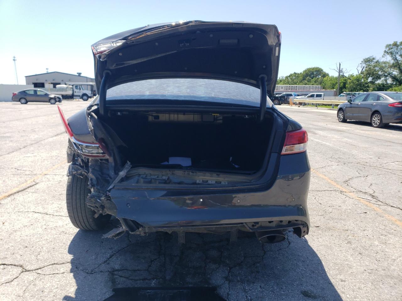 2018 Kia Optima Lx VIN: KNAGT4L31J5213530 Lot: 57887045