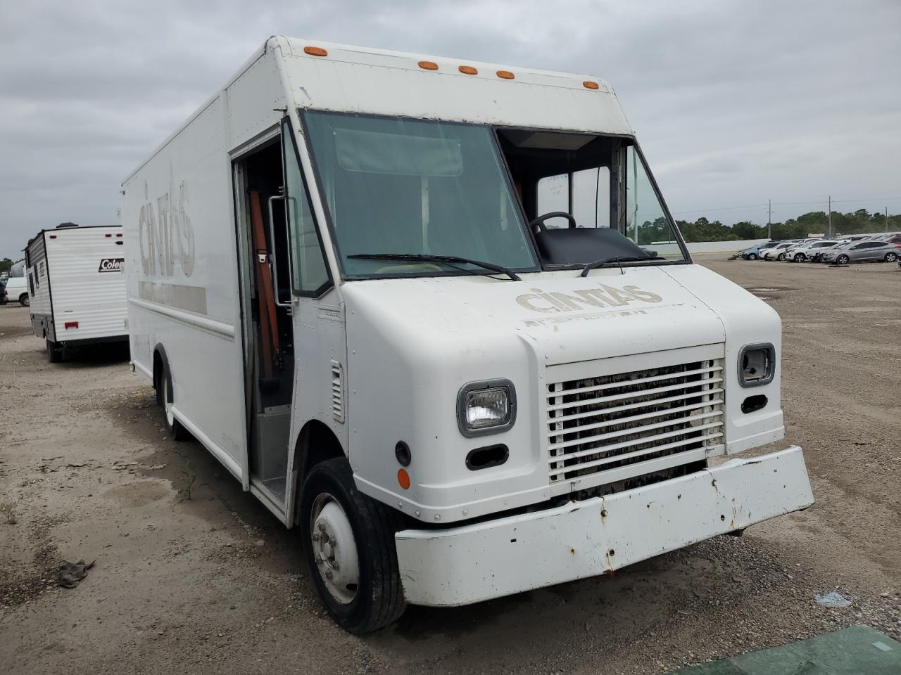 2007 Freightliner Chassis M Line Walk-In Van na sprzedaż w Houston, TX - All Over