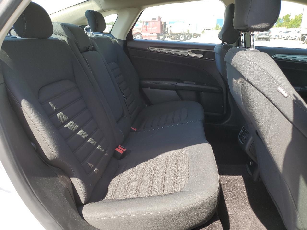 2019 Ford Fusion Se VIN: 3FA6P0LU1KR184054 Lot: 54025895