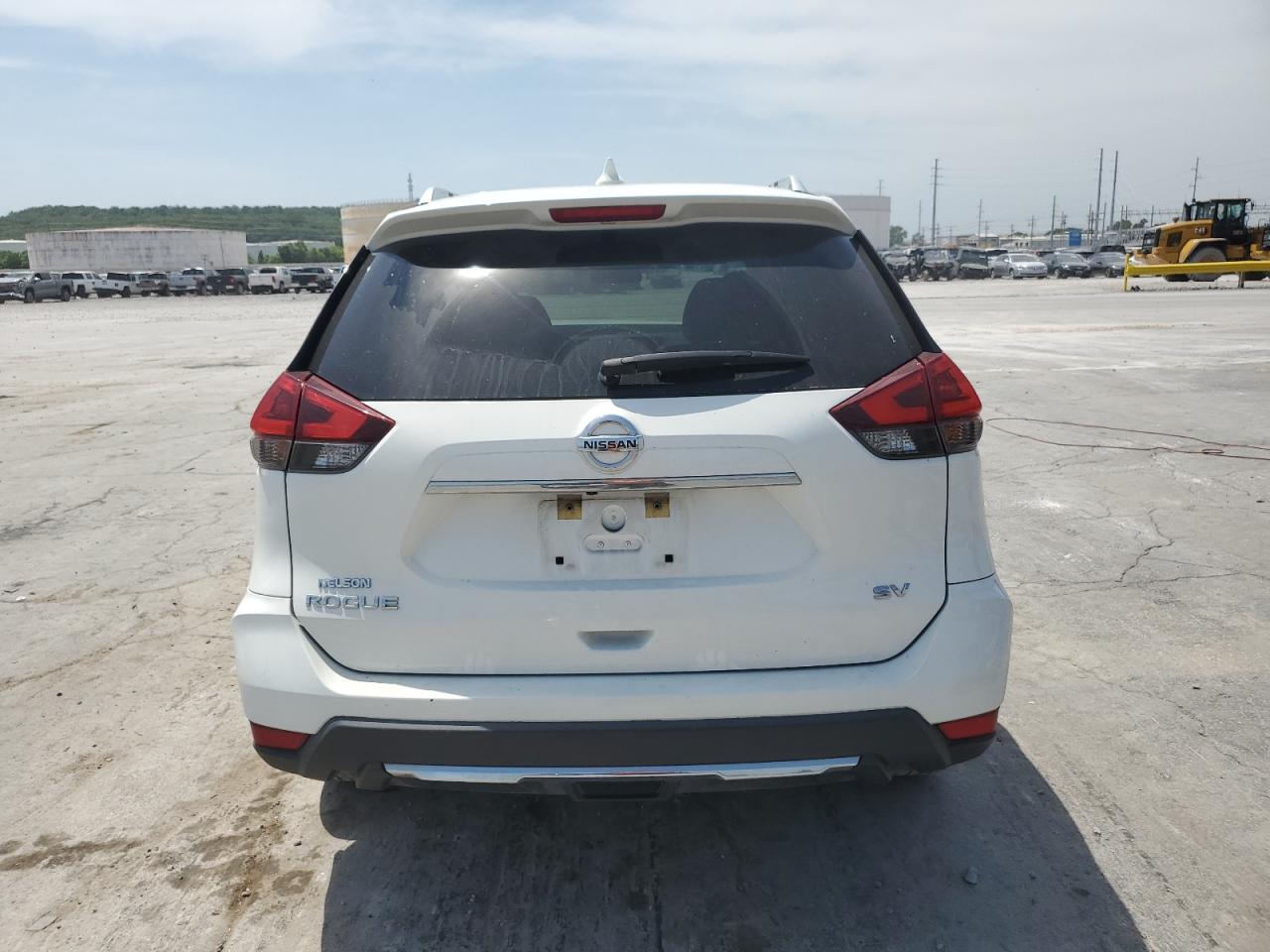 2018 Nissan Rogue S VIN: KNMAT2MT4JP587940 Lot: 57181615