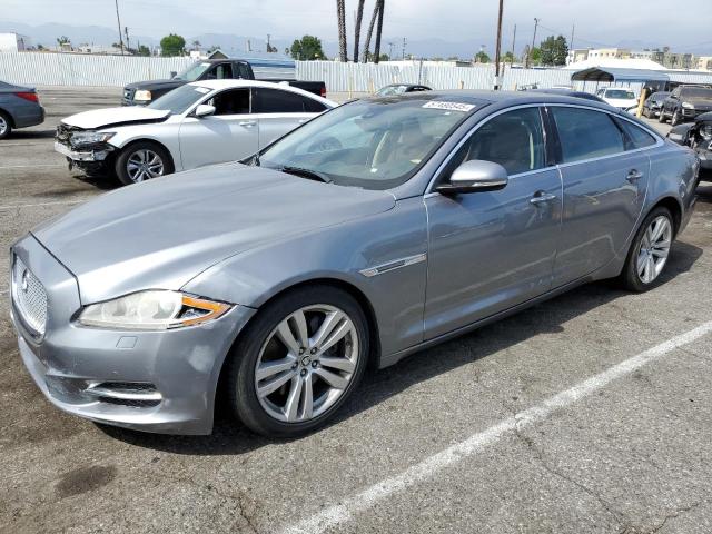  JAGUAR XJ 2013 Srebrny