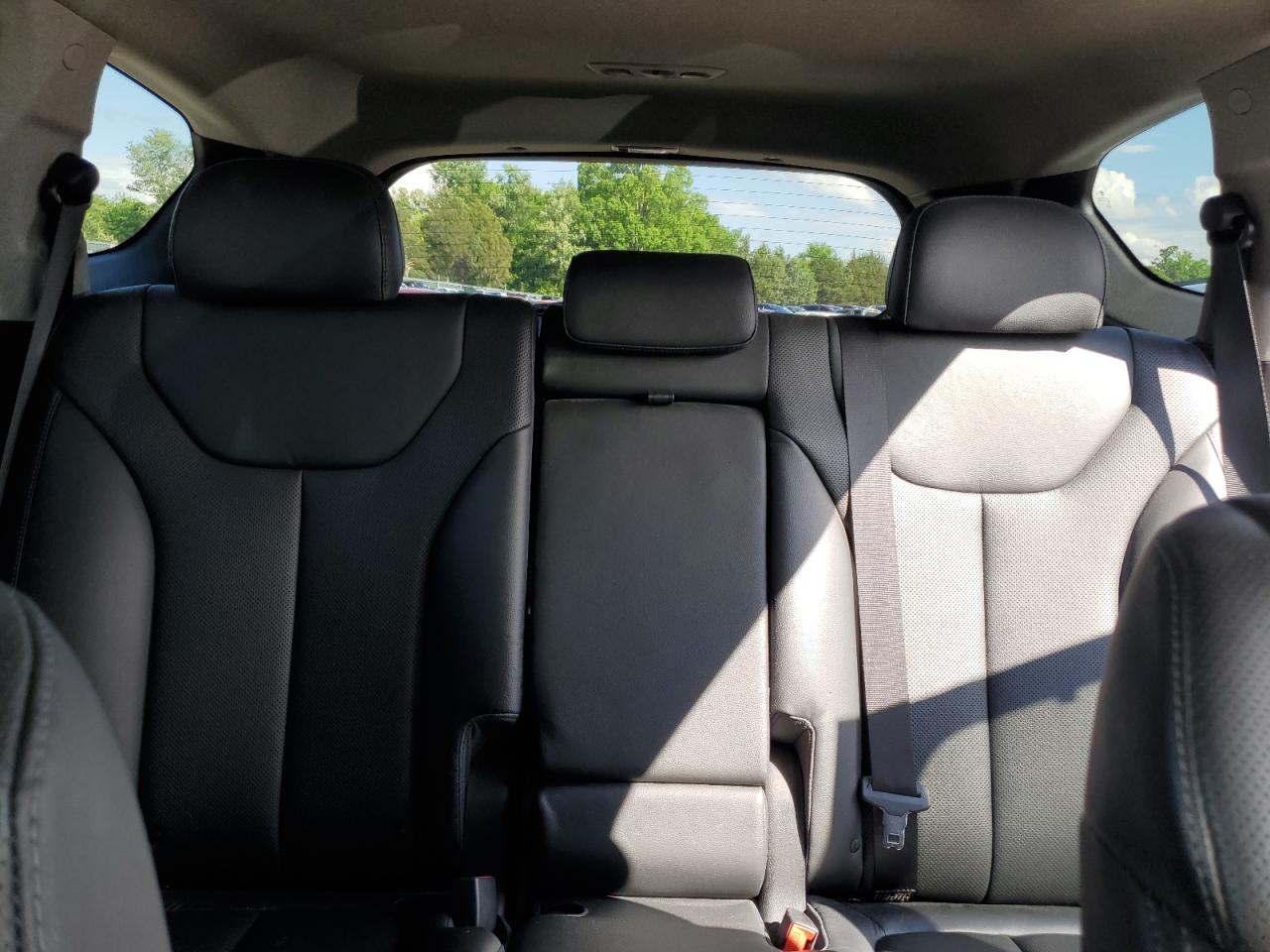 2020 Hyundai Santa Fe Limited VIN: 5NMS5CADXLH241551 Lot: 56911595