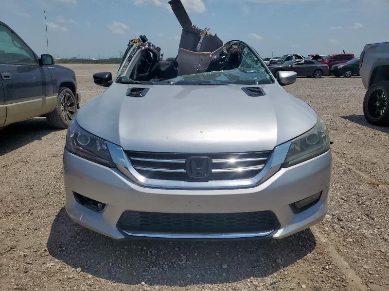 Седани HONDA ACCORD 2015 Сріблястий