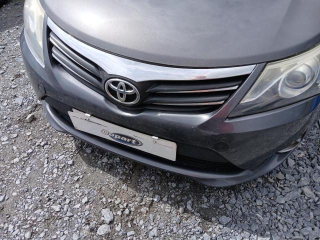 2013 TOYOTA AVENSIS TR