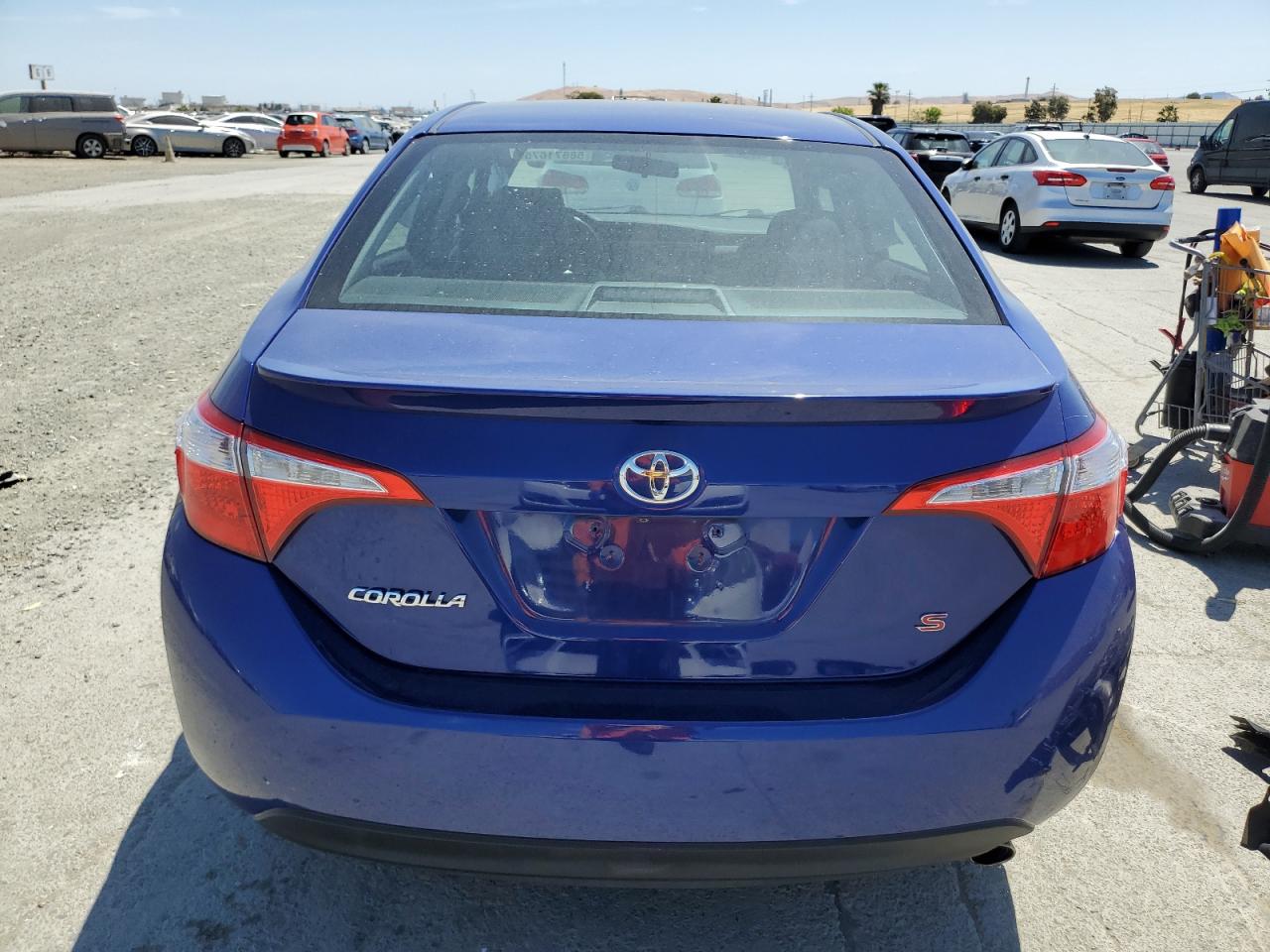 2016 Toyota Corolla L VIN: 5YFBURHEXGP523592 Lot: 58871675