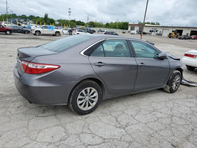  TOYOTA CAMRY 2017 Серый