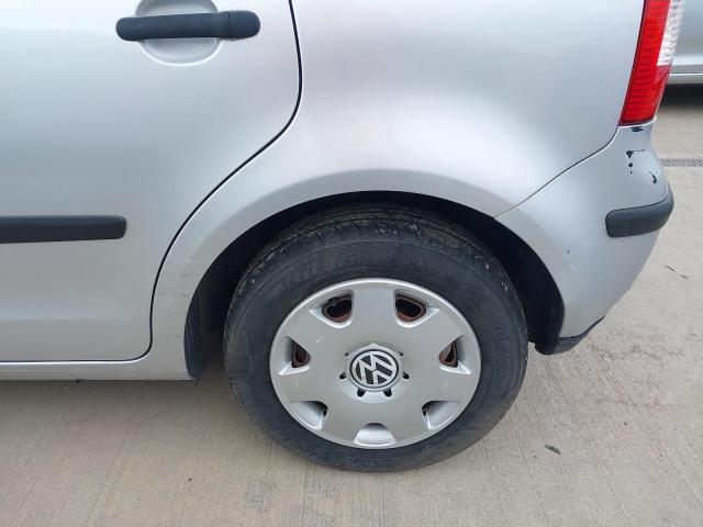 2005 VOLKSWAGEN POLO S AUT
