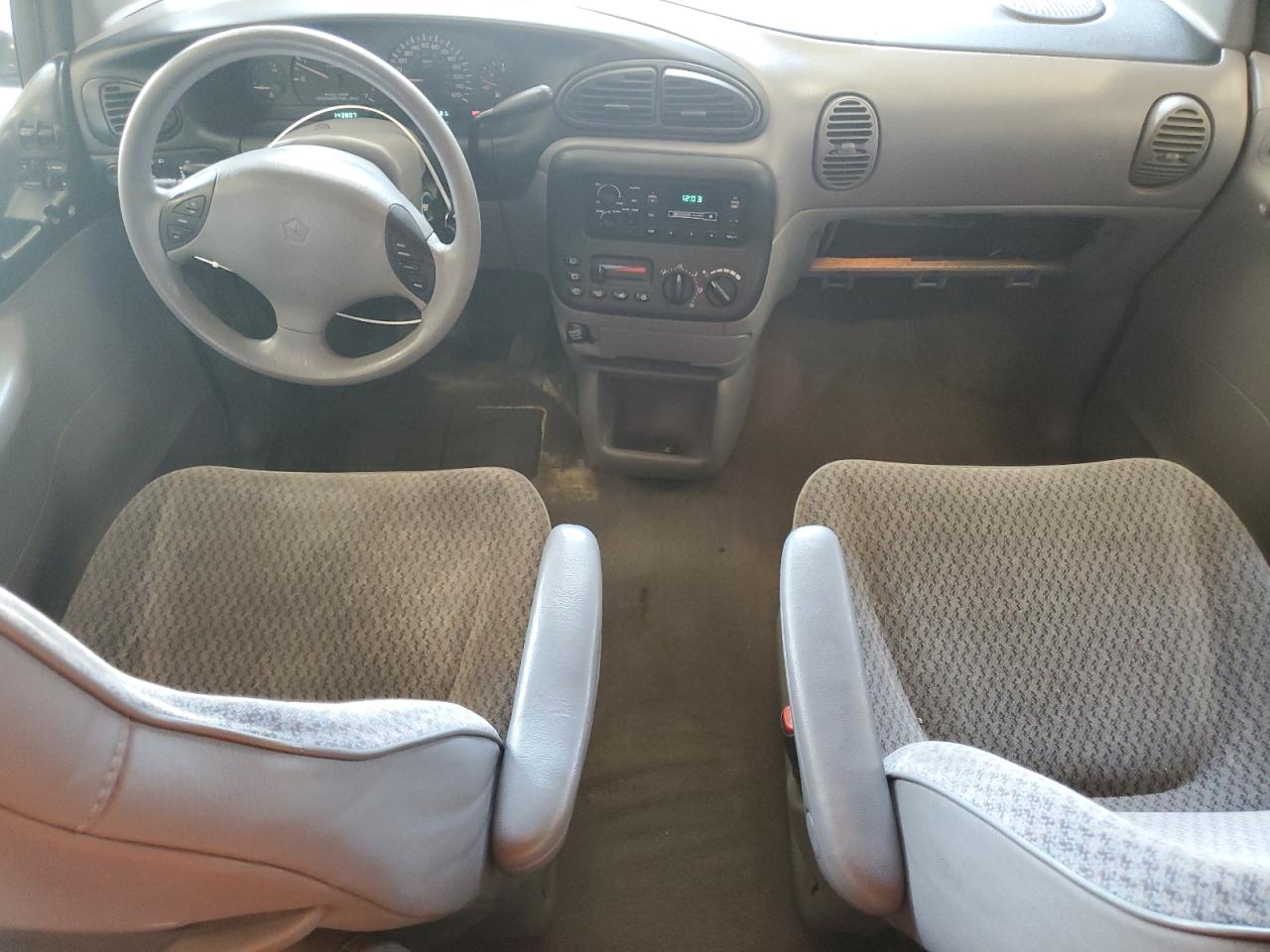 2000 Dodge Caravan Se VIN: 2B4GP45G6YR669041 Lot: 56864805