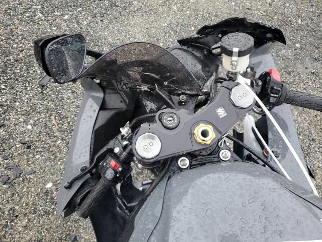 2025 SUZUKI GSX-R600   