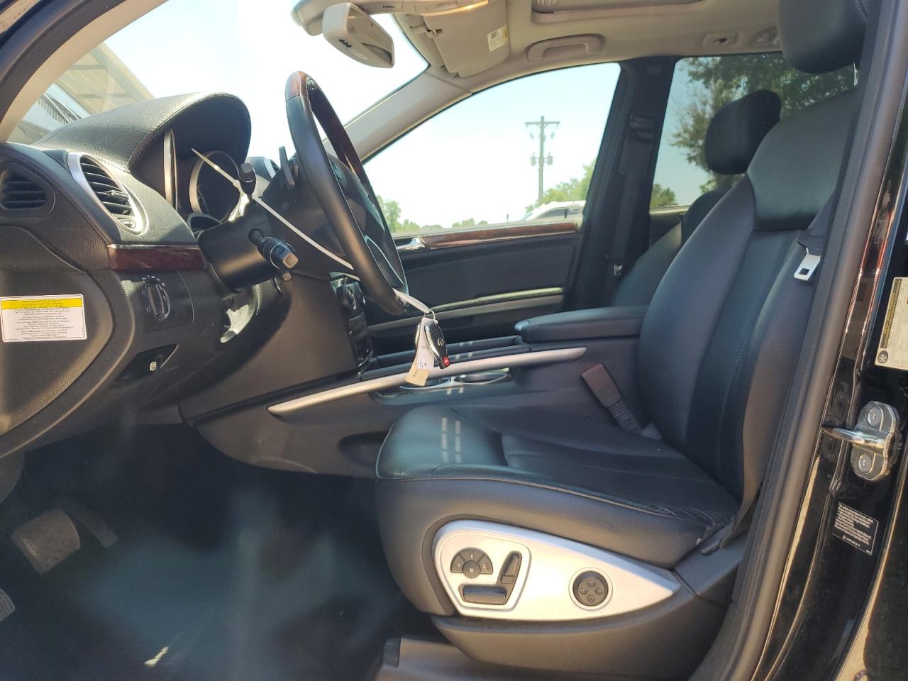 2010 Mercedes-Benz Gl 450 4Matic VIN: 4JGBF7BE2AA599385 Lot: 55153585