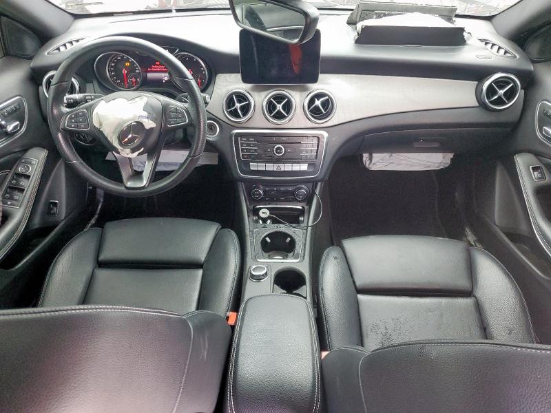  MERCEDES-BENZ GLA-CLASS 2020 Czarny