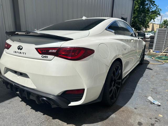  INFINITI Q60 2019 Biały