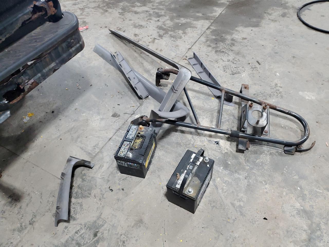 1996 Ford Bronco U100 VIN: 1FMEU15N5TLB27829 Lot: 58618705
