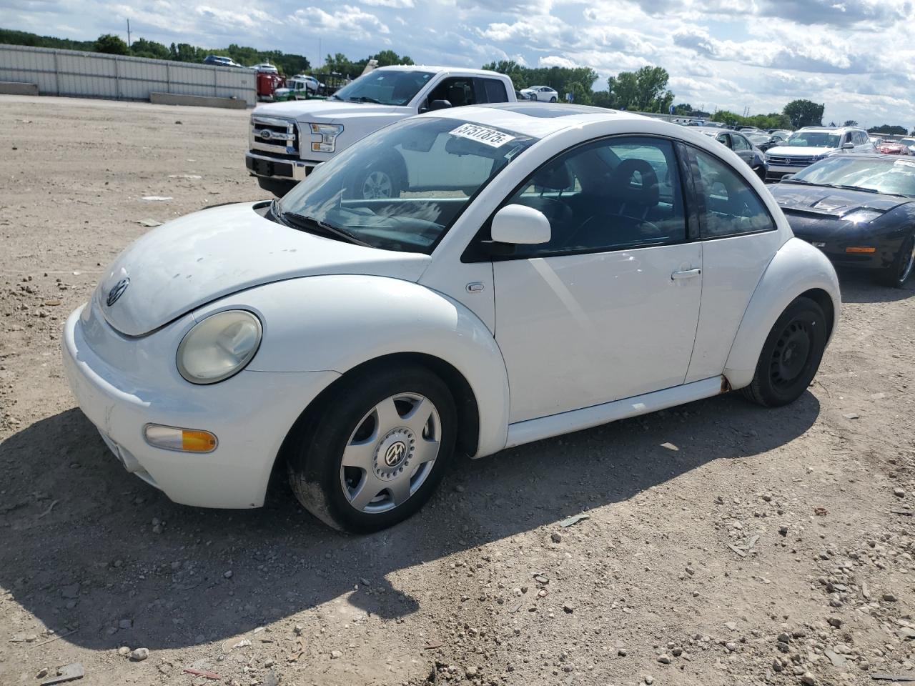 2000 Volkswagen New Beetle Glx продається в Kansas City, KS - Front End