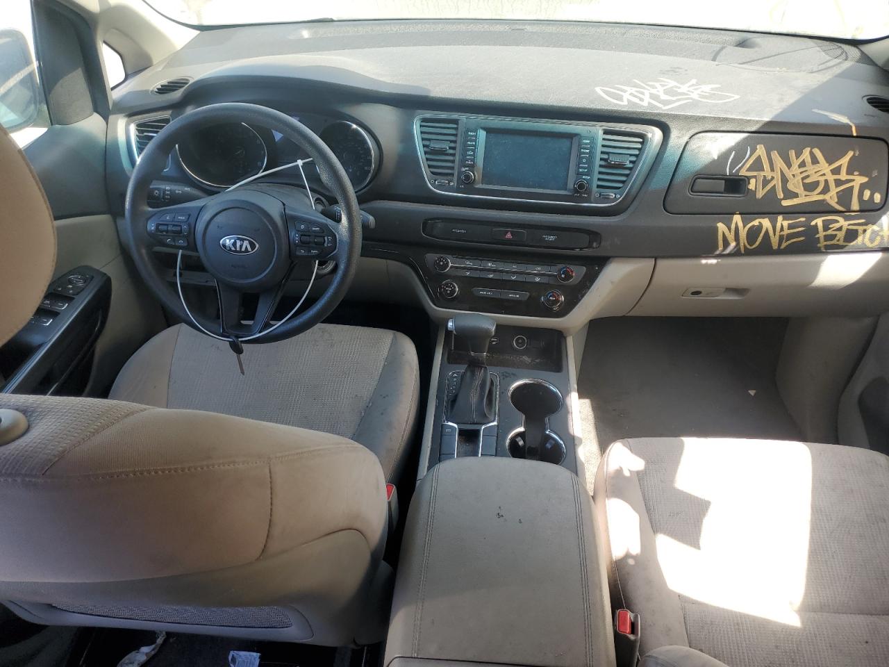 KNDMB5C1XK6553719 2019 Kia Sedona Lx