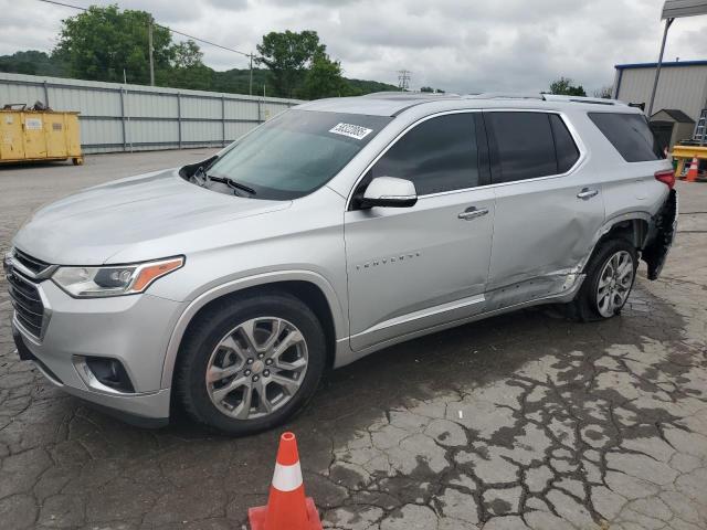 CHEVROLET TRAVERSE 2018 Серебристый