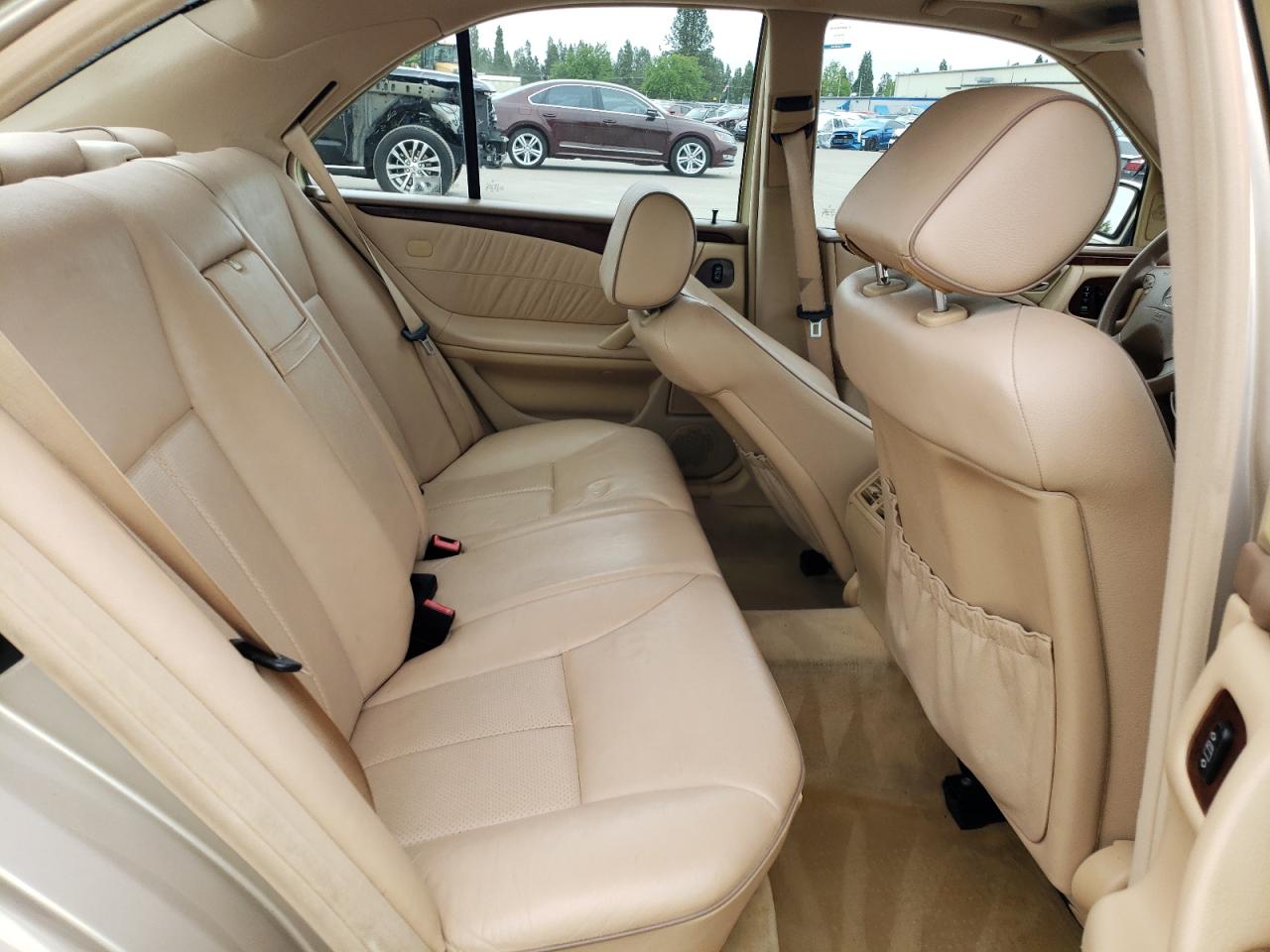 2000 Mercedes-Benz E 320 VIN: WDBJF65J0YB031612 Lot: 57179415