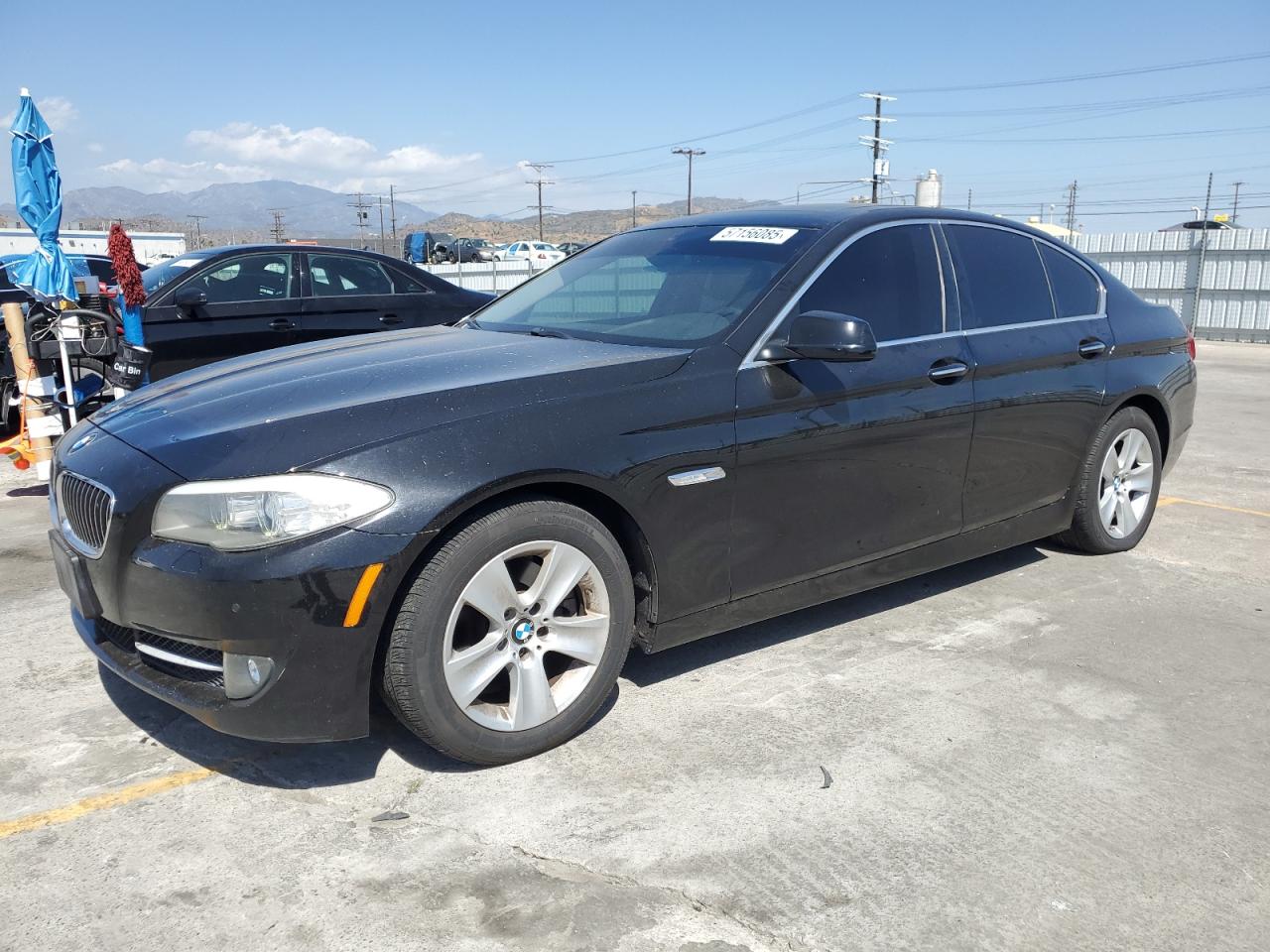 Sun Valley, CA에서 판매 중인 2013 Bmw 528 I - Minor Dent/Scratches