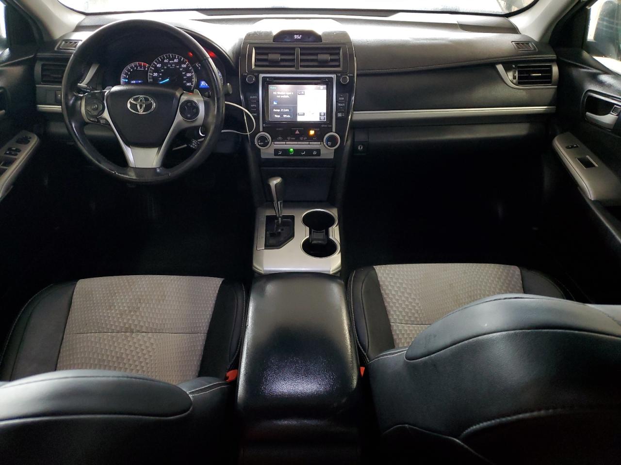 2014 Toyota Camry L VIN: 4T1BF1FK7EU444381 Lot: 58592185