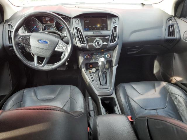  FORD FOCUS 2016 Czerwony