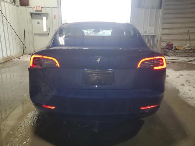  TESLA MODEL 3 2022 Granatowy