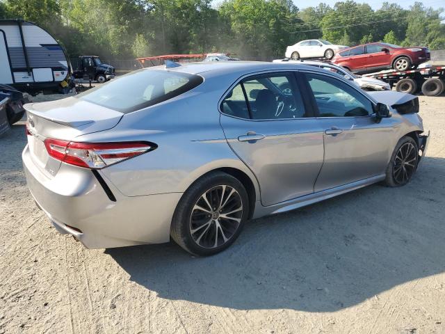  TOYOTA CAMRY 2020 Серебристый
