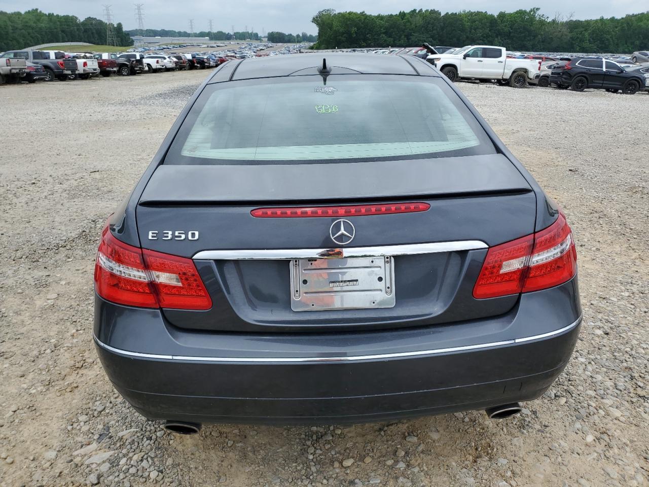2013 Mercedes-Benz E 350 VIN: WDDKJ5KBXDF182137 Lot: 56975345