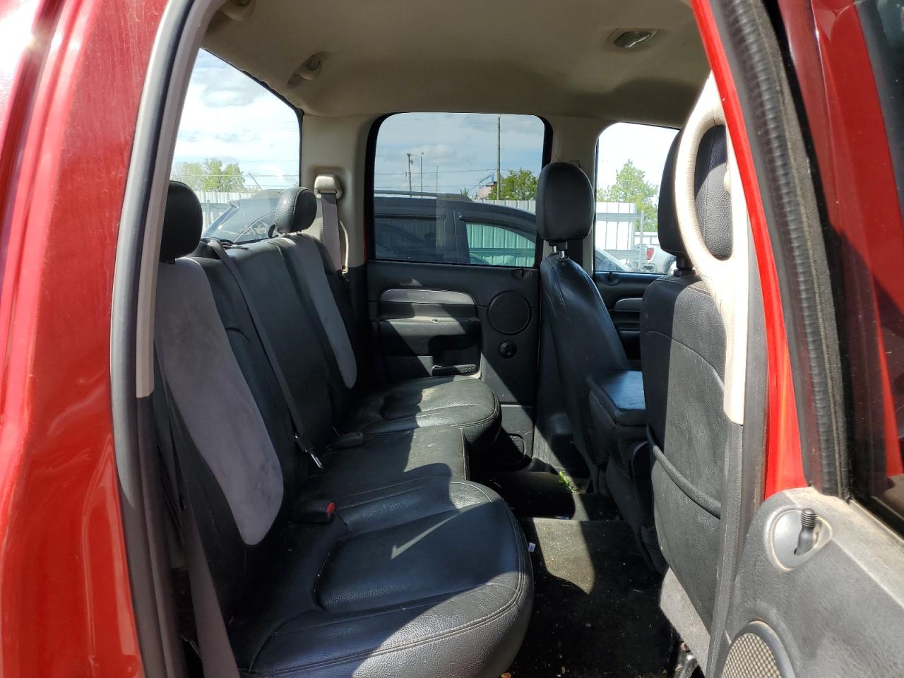 2005 Dodge Ram 1500 St VIN: 1D7HU18D45J519368 Lot: 53694075