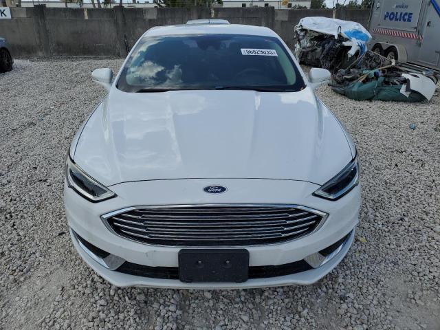  FORD FUSION 2018 Білий
