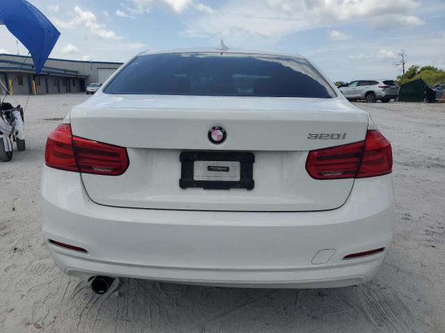  BMW 3 SERIES 2017 Biały