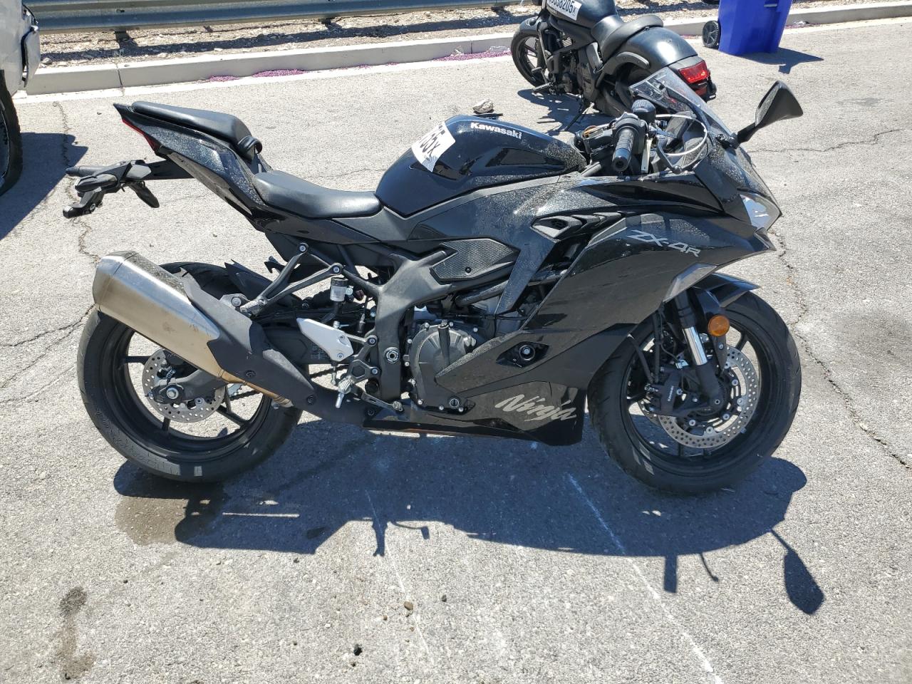 2025 Kawasaki Zx400 P for Sale in North Las Vegas, NV - Front End