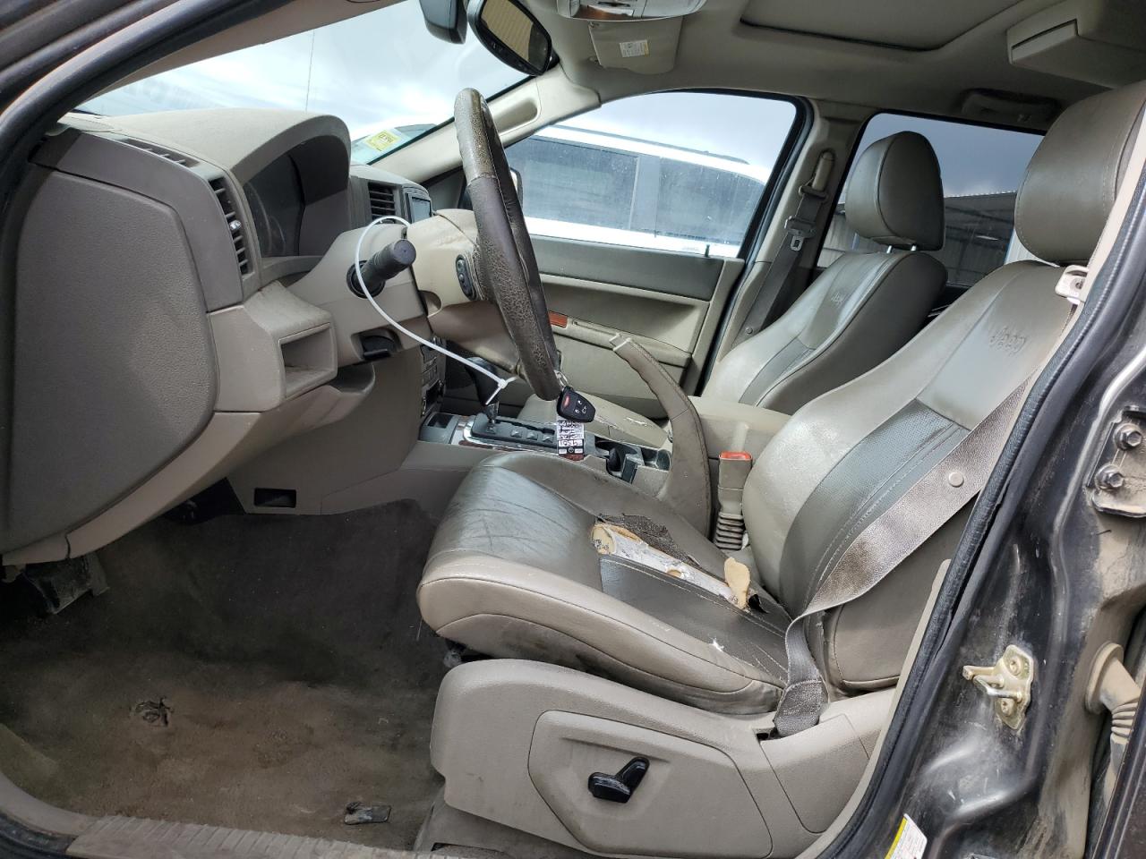 2005 Jeep Grand Cherokee Limited VIN: 1J4HR58285C504811 Lot: 56309465