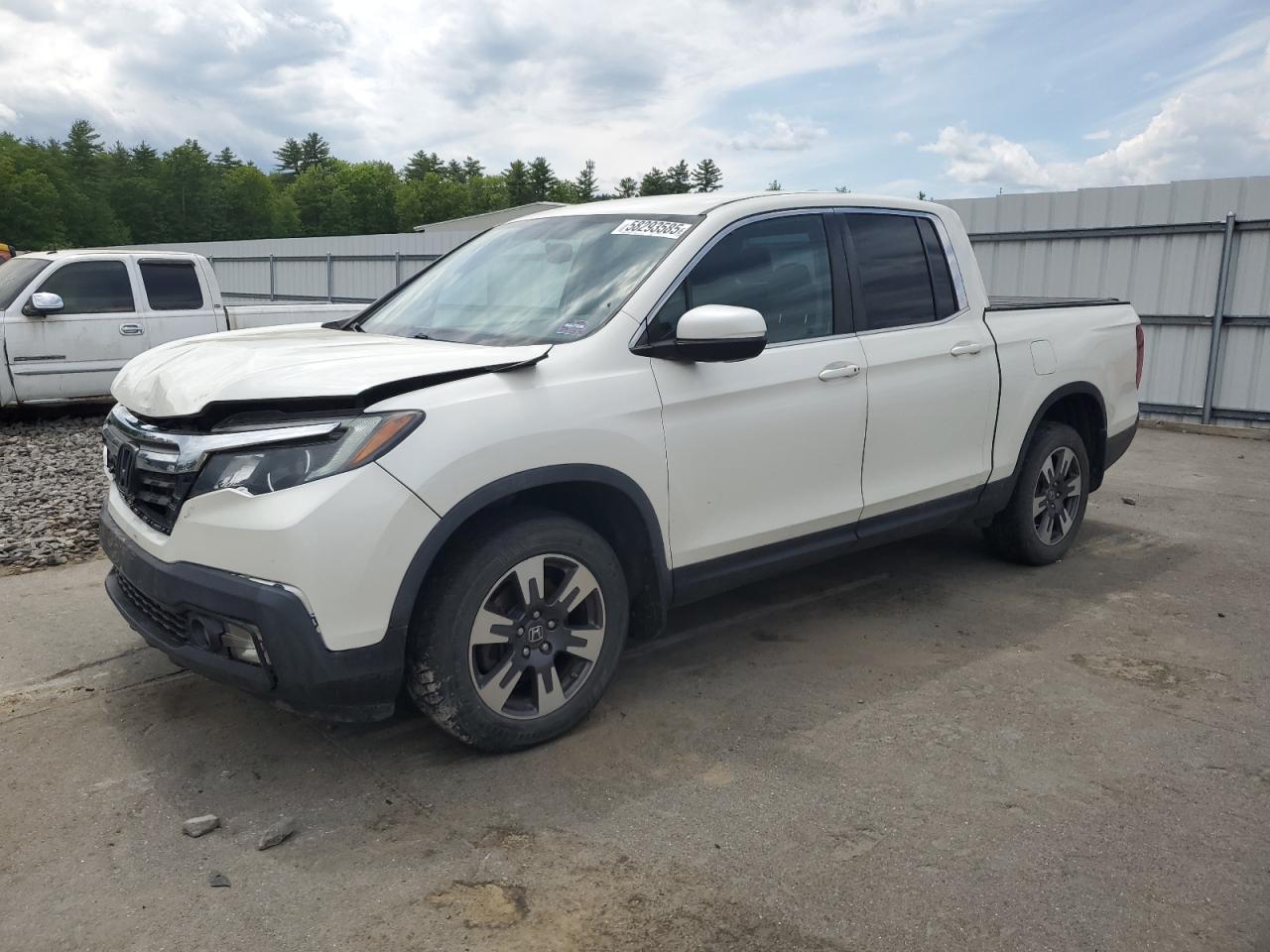 2017 Honda Ridgeline Rtl for Sale in Windham, ME - Front End